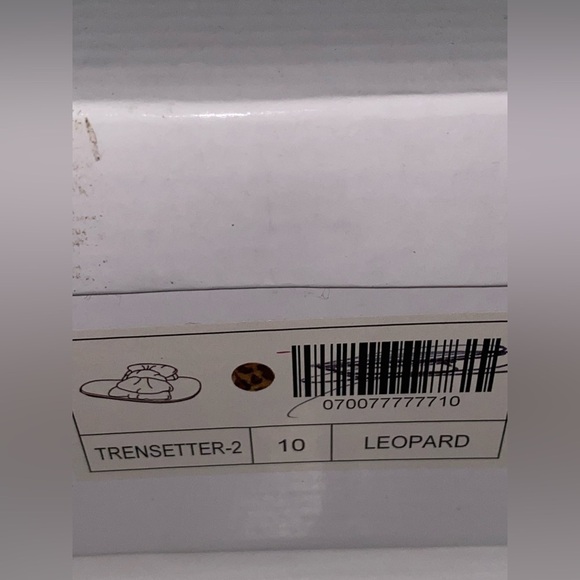 NEW Trensetter-2 Leopard Print Cute Cozy Bow Tie Fluffy Slippers Women 10M - Picture 4 of 8